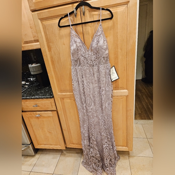 Speechless Juniors Lavender Embroidered V-Neck Illusion Prom Gown Dress Size 13 - Picture 5 of 12